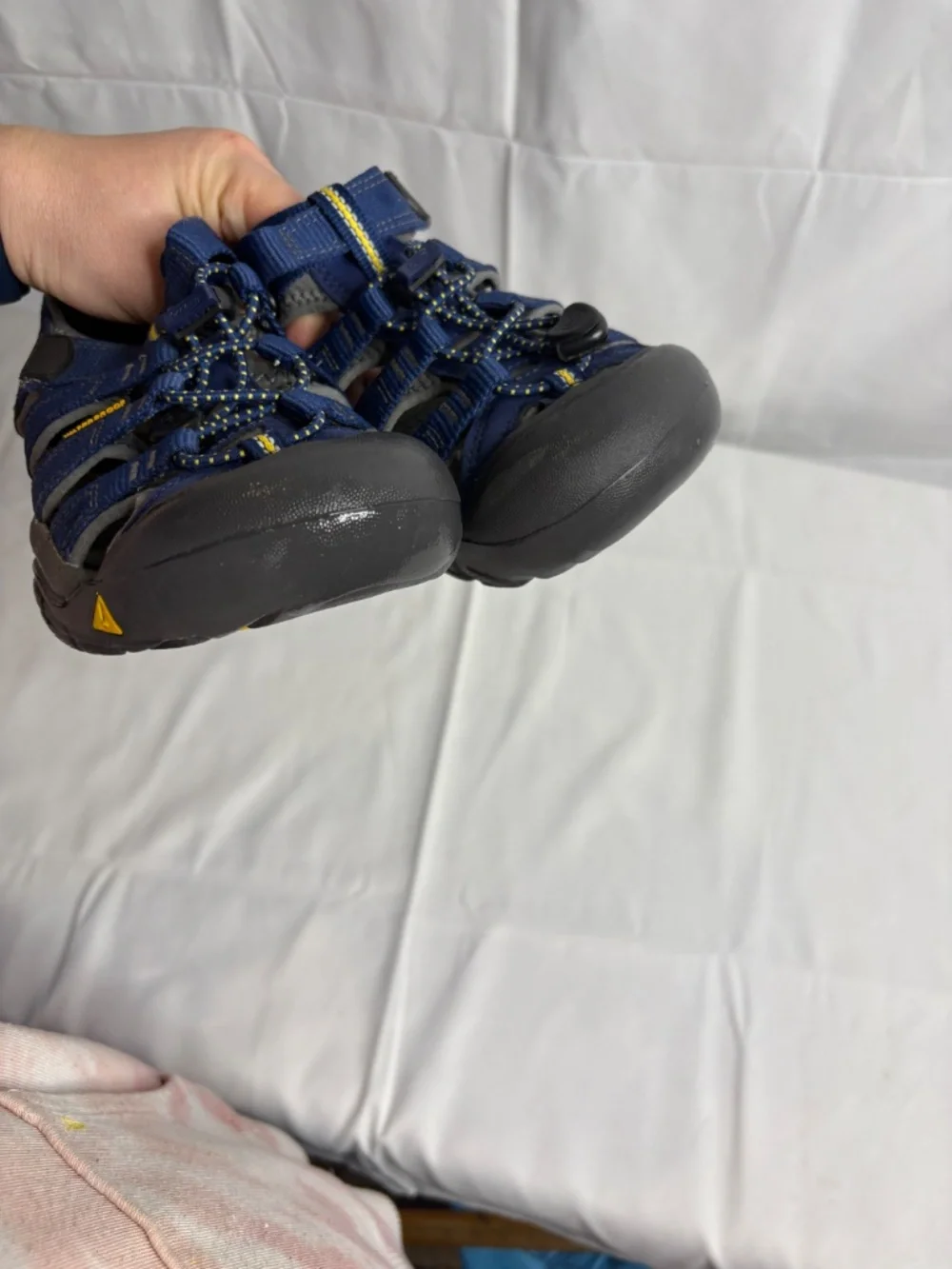 KEEN Kids Newport H2 Blue/Gray Sport Sandals Closed Toe Water Shoes Size 3 US